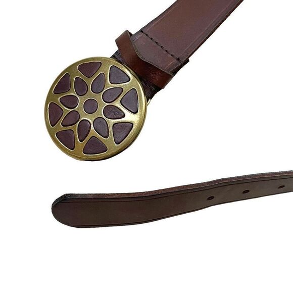 Coldwater Creek leather belt round brass tooled buckle Size L brown boho western - Picture 6 of 9